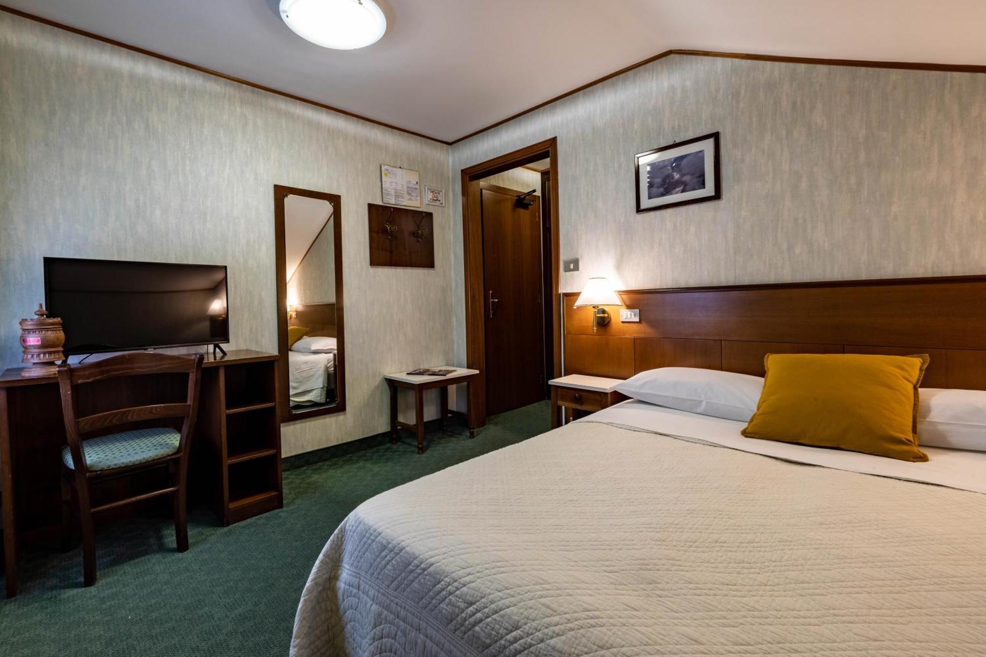 Hotel Beau Sejour プレ・サン・ディディエ エクステリア 写真