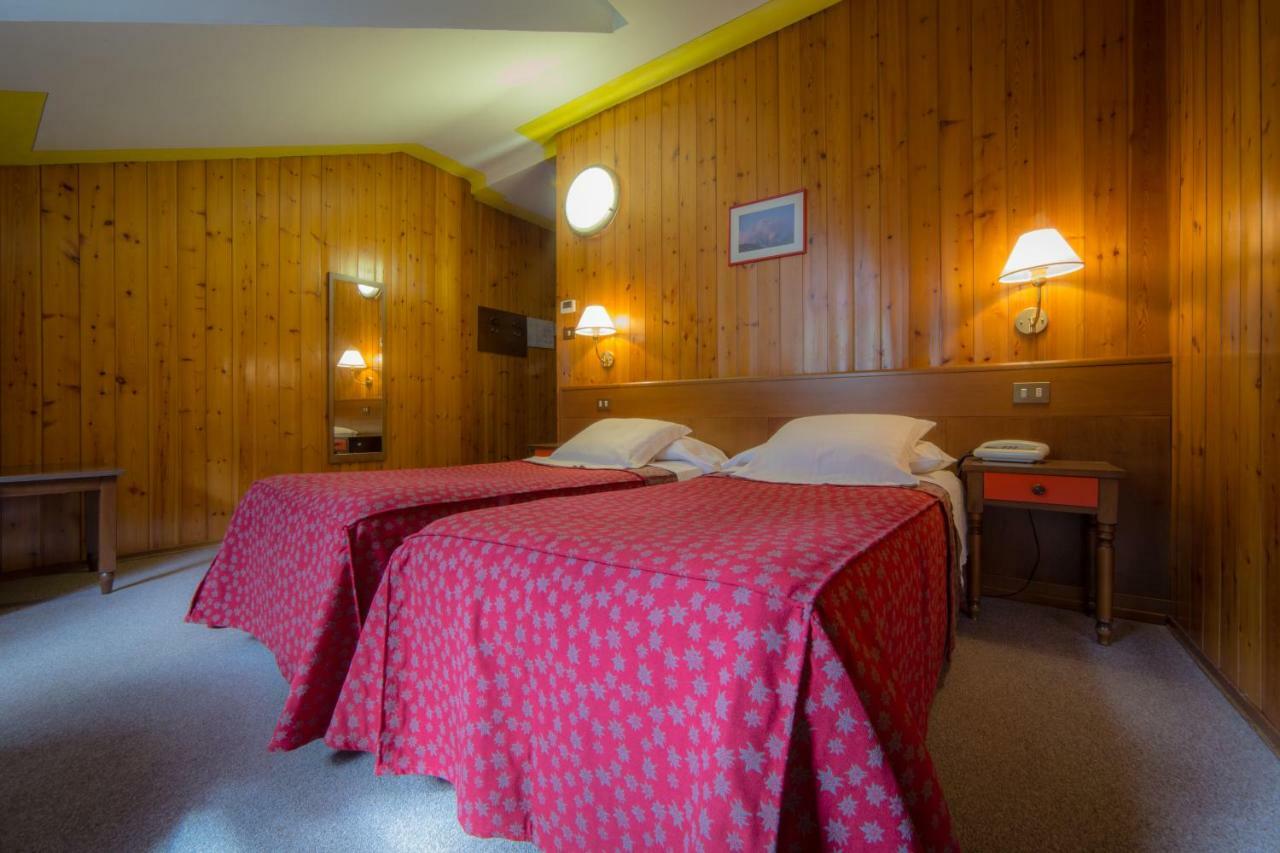 Hotel Beau Sejour プレ・サン・ディディエ エクステリア 写真